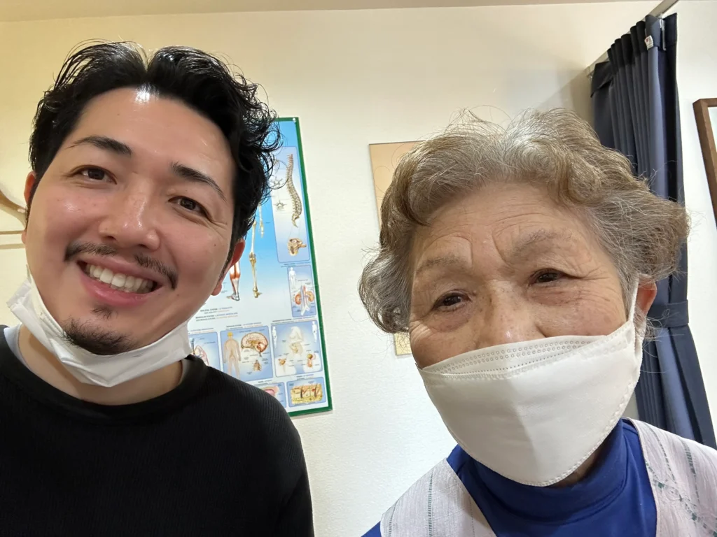 先生の施術のおかげで足の痺れがなくなりました！